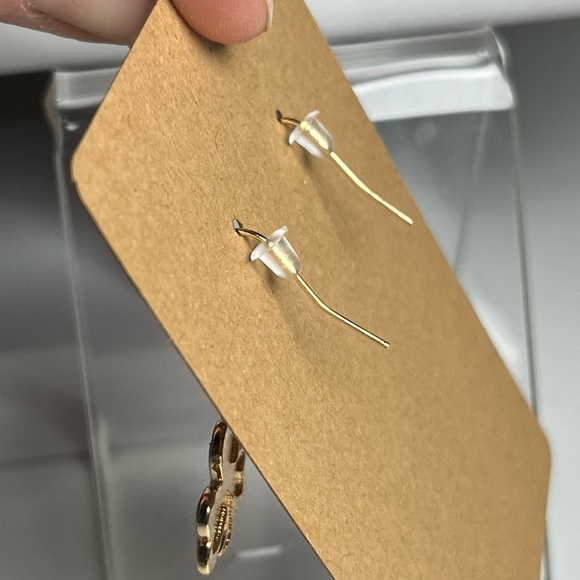 ☘️ SHAMROCK EARRINGS | New | very sparkly! - Picture 6 of 8